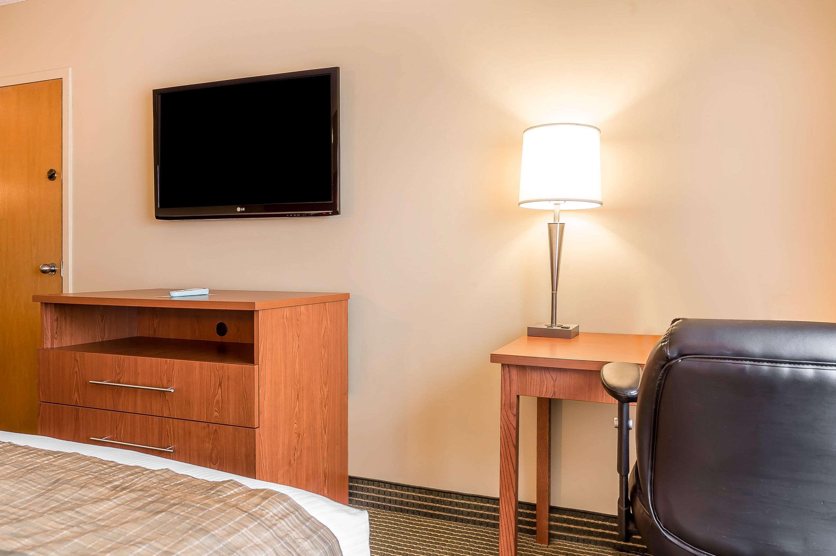 Quality Inn & Suites Hawkesbury Exteriér fotografie