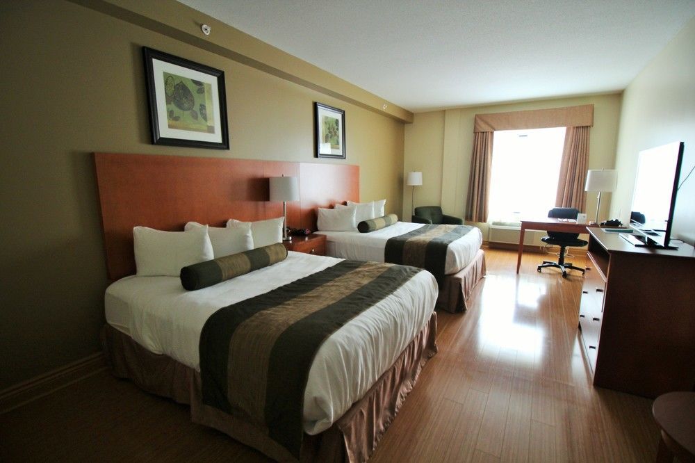 Quality Inn & Suites Hawkesbury Exteriér fotografie